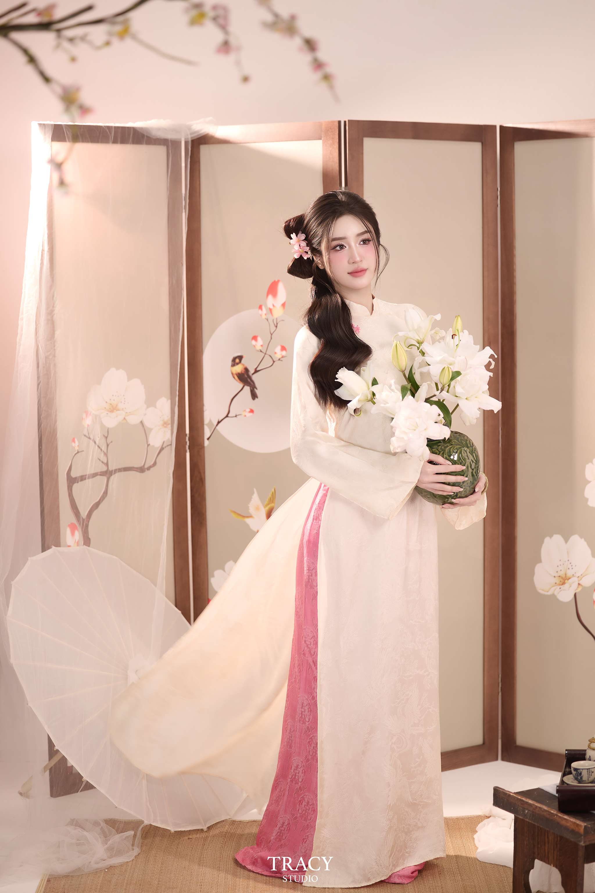 frontend/img/gallery/anh-tet-yem-ao-dai/tracy-studio-chup-concept-tet-thuong-tra (6).jpg